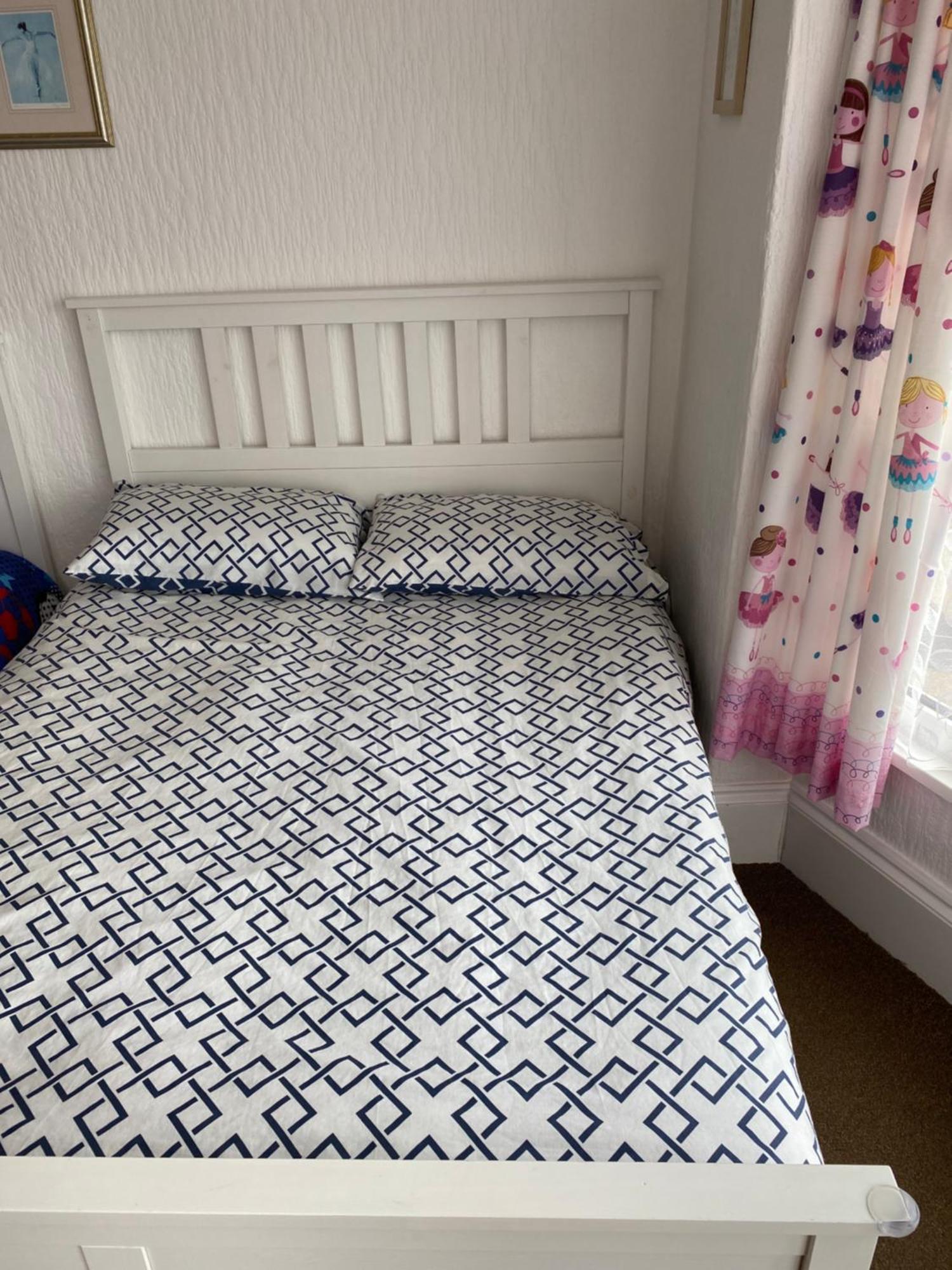 Barbie House ,Opposite The Beach & Paignton Pier , 2 Bedroom Apartment With Private Car Space & Garden , Free Access Next Door To The Stunning Ballet & Make Up School & A Beautiful Ladys Beauty Salon (Adults Only) Εξωτερικό φωτογραφία